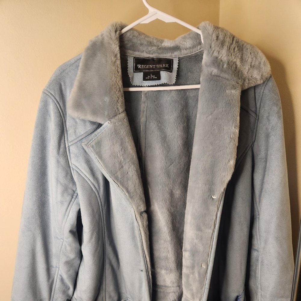 Region park suede powder blue jacket